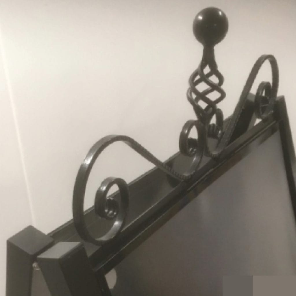 DECORATIVE-SCROLL-detail