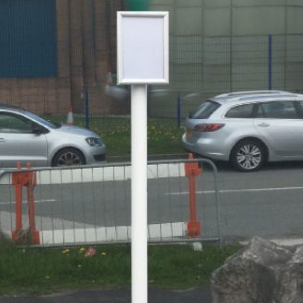 Car Park Sign With Changeable Sign