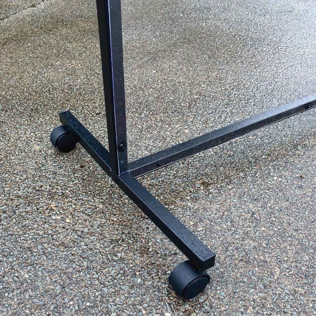 Sneeze guard screen on wheels 1