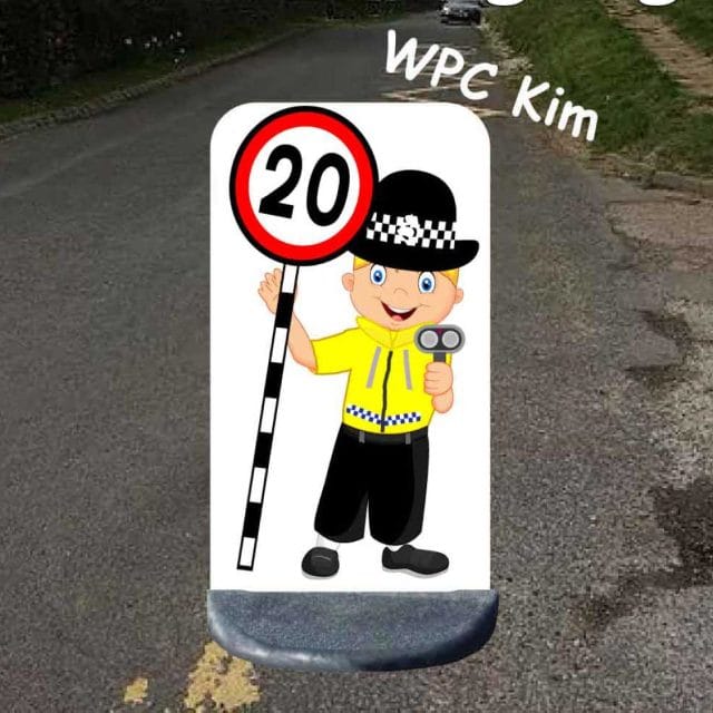 Police lady 20 Mph Speed Sign