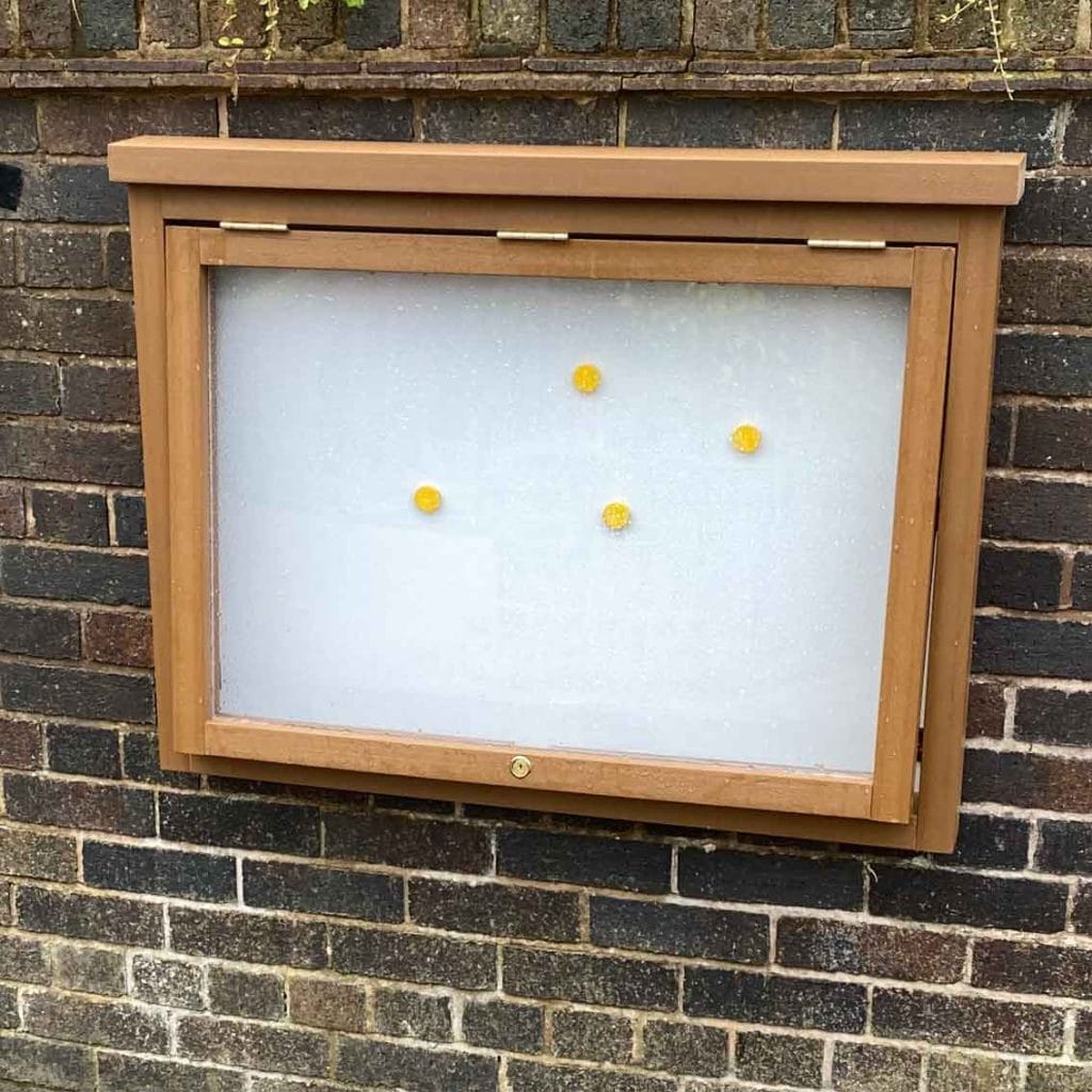 Recycled-plastic-wood-affect-notice-board-3